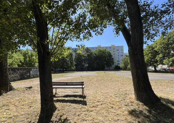 Na predaj prerobený 3-izbový byt v BA Ružinov, Chlumeckého