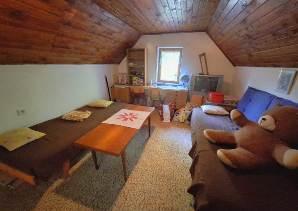 NA PREDAJ! rekreačná chata s krásnou záhradou-Košice, Čermeľ