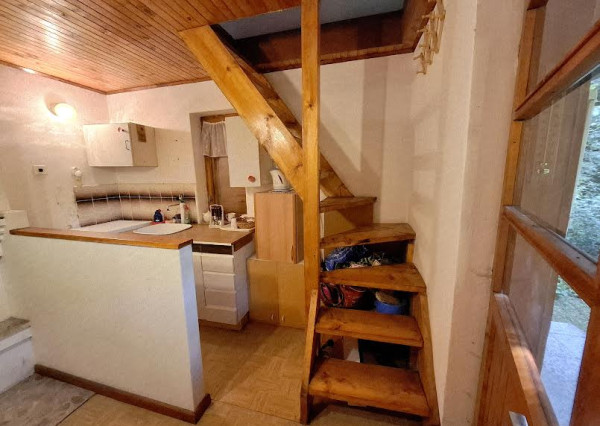 NA PREDAJ! rekreačná chata s krásnou záhradou-Košice, Čermeľ