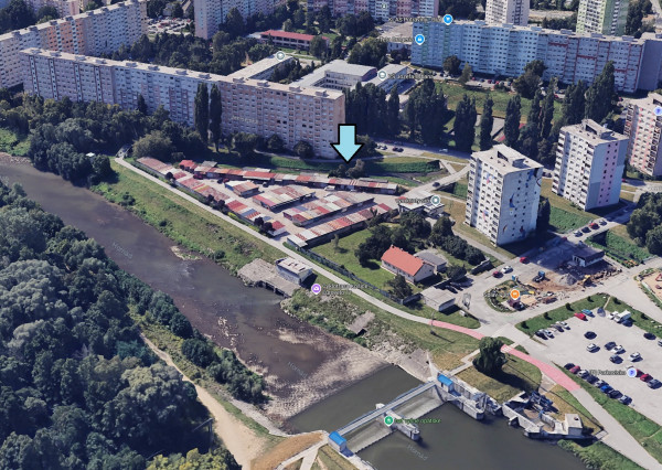 NA PREDAJ! murovaná garáž v meste Košice, Nad jazerom