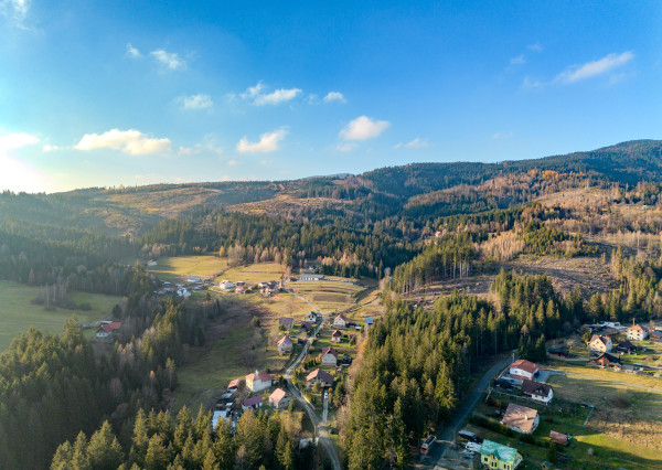IBA U NÁS! Predaj stavebný pozemok s výhľadom - Čadca Raková