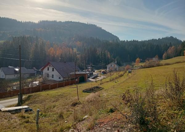 IBA U NÁS! Predaj stavebný pozemok s výhľadom - Čadca Raková