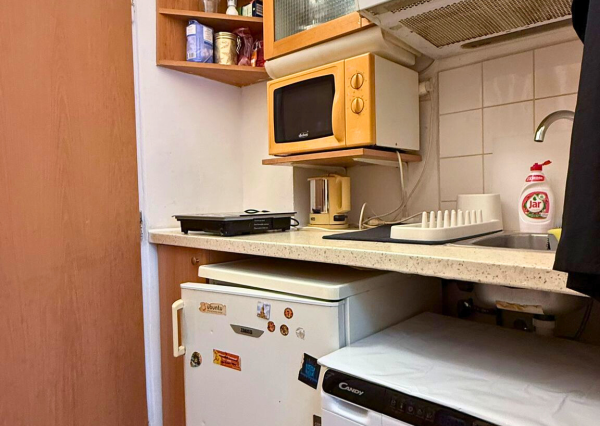 Na predaj praktická garzónka s pivnicou - Nové Mesto BA III