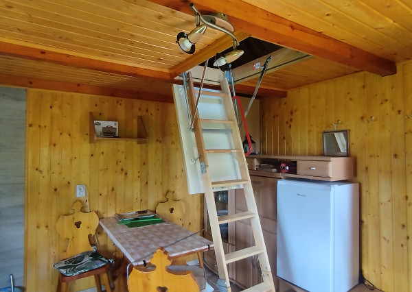 NA PREDAJ krásna chatka v Považskej Bystrici, časť Kalsové