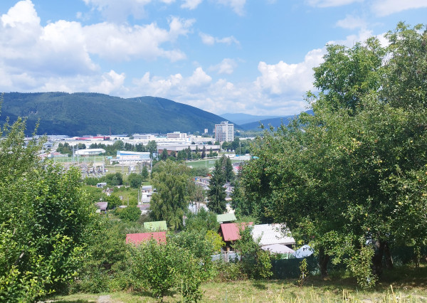 NA PREDAJ krásna chatka v Považskej Bystrici, časť Kalsové