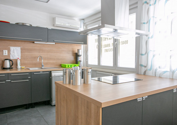 IBA U NÁS! Na prenájom štýlová kancelária - Žilina – 47 m2