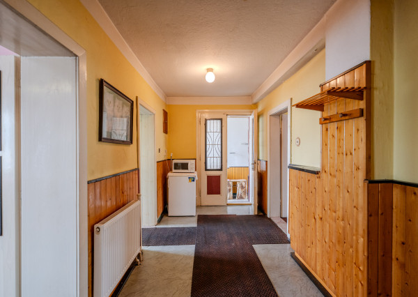 REZERVOVANÉ!  Na predaj RD so záhradou v Rajci, okres Žilina