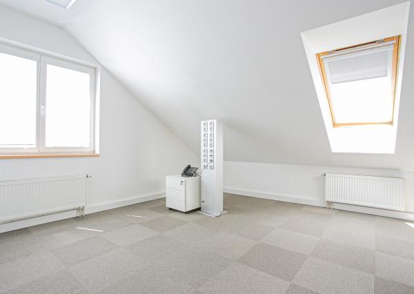 IBA U NÁS! Prenájom veľkometrážna kancelária, Žilina 93,5m2