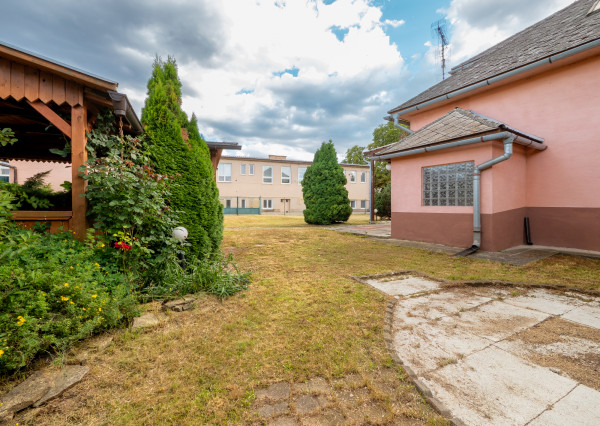 IBA U NÁS! Na predaj rodinný dom v obci Peder - Košice