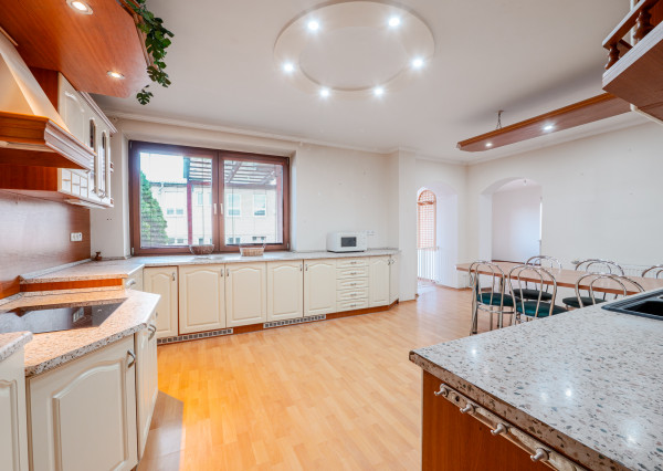 IBA U NÁS! Na predaj rodinný dom v obci Peder - Košice