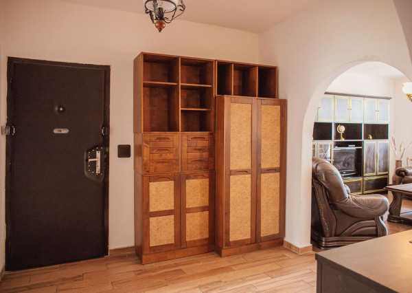 REZERVOVANÝ! Na predaj zariadený 3-izbový byt, BA-Karlova Ves