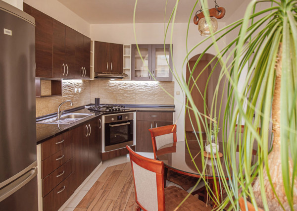 REZERVOVANÝ! Na predaj zariadený 3-izbový byt, BA-Karlova Ves