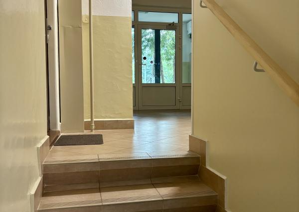 PREDANÉ! 1 izbový byt, loggia, Trieda SNP, Košice - Západ