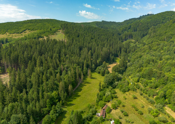 IBA U NÁS! 5203 m² stavebného pozemku v obci Veľké Rovné.
