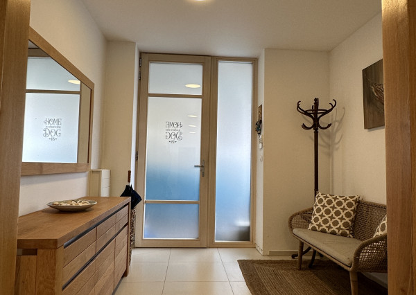 Na predaj 6-izbový dom s bazénom, Limbach