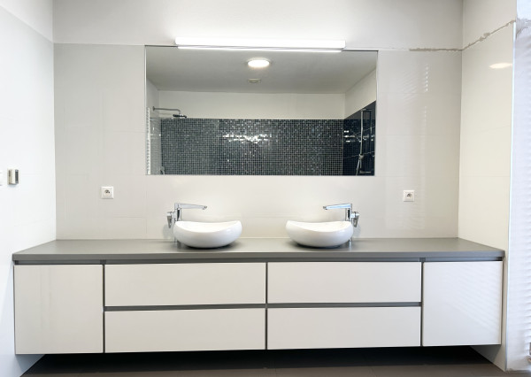 Na predaj 6-izbový dom s bazénom, Limbach