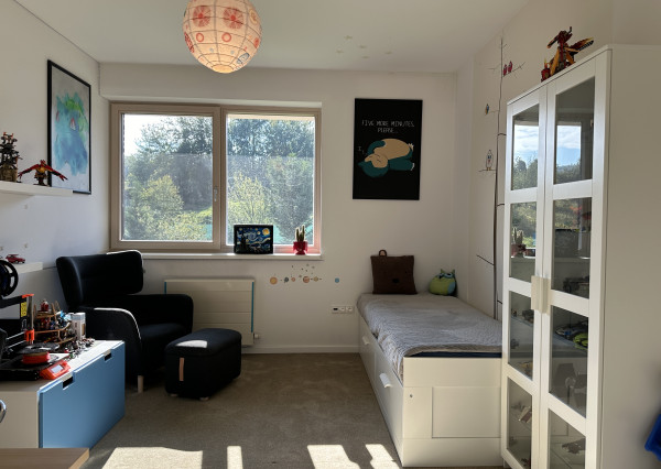 Na predaj 6-izbový dom s bazénom, Limbach