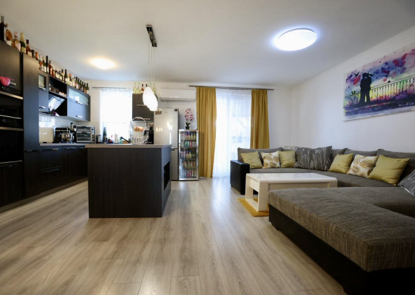 NA PREDAJ! 4-izbový rodinný dom zariadený so záhradkou