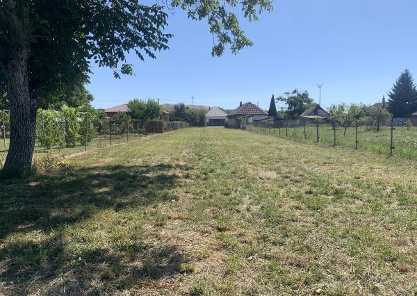 Na PREDAJ! Slnečný stavebný pozemok v obci Veľká Ida, Košice