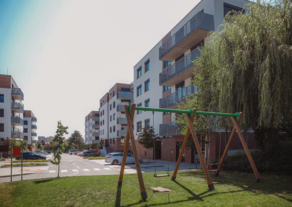 IBA U NÁS! 4-izbový byt s terasou a parkovaním BA-Nové Mesto