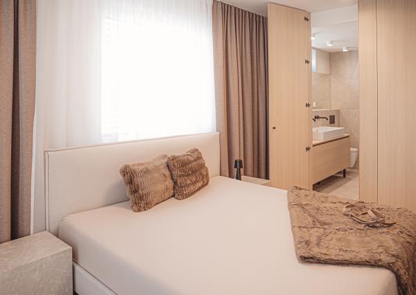 IBA U NÁS! 4-izbový byt s terasou a parkovaním BA-Nové Mesto