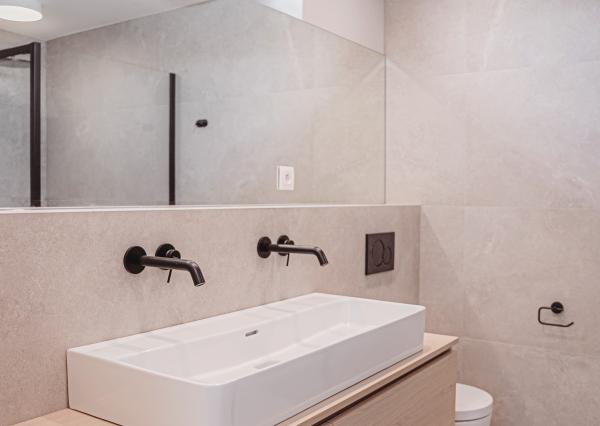 IBA U NÁS! 4-izbový byt s terasou a parkovaním BA-Nové Mesto