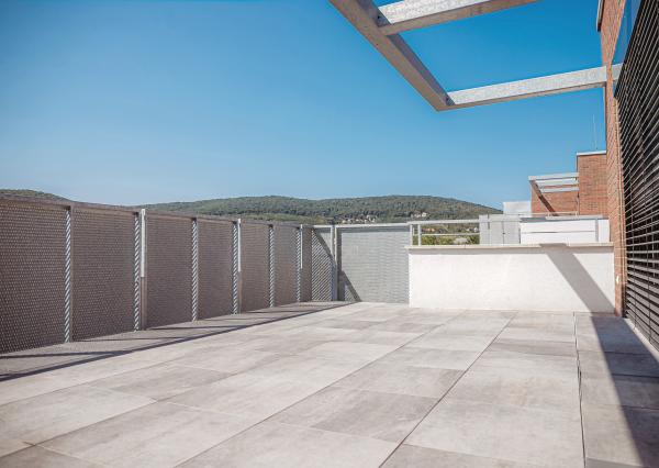 IBA U NÁS! 4-izbový byt s terasou a parkovaním BA-Nové Mesto