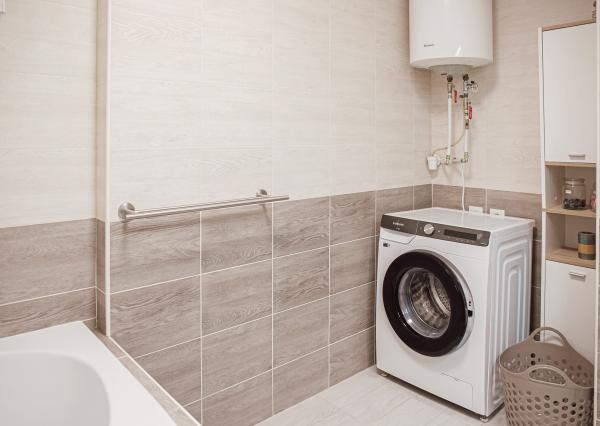 IBA U NÁS! Moderný 3-izbový byt s fotovoltikou a parkovaním