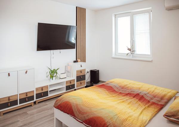 IBA U NÁS! Moderný 3-izbový byt s fotovoltikou a parkovaním