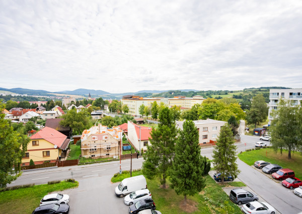 IBA U NÁS! ZNÍŽENÁ CENA! 3 izbový byt, loggia, Bardejov