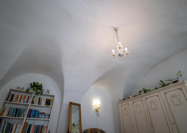 IBA U NÁS: Na predaj rodinný dom Svätý Jur – záhrada, garáž, pivnica