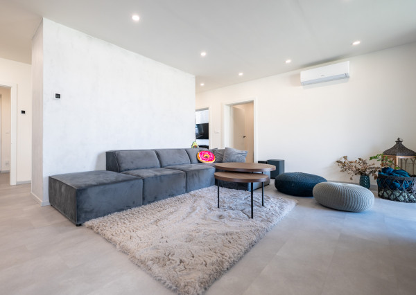 IBA U NÁS!Na predaj 4i rodinný dom, 588m2, Trenčianská Turná