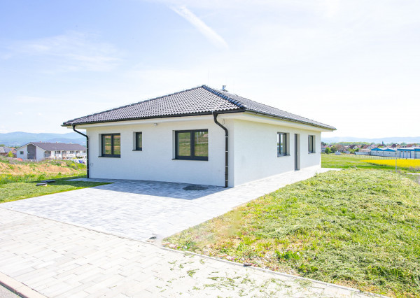 REZERVOVANÉ! Na predaj 4i dom - novostavba, 517m2, NVM