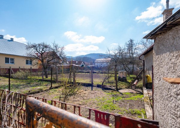 IBA U NÁS!Na predaj RD v obci Mojtín, okres Púchov