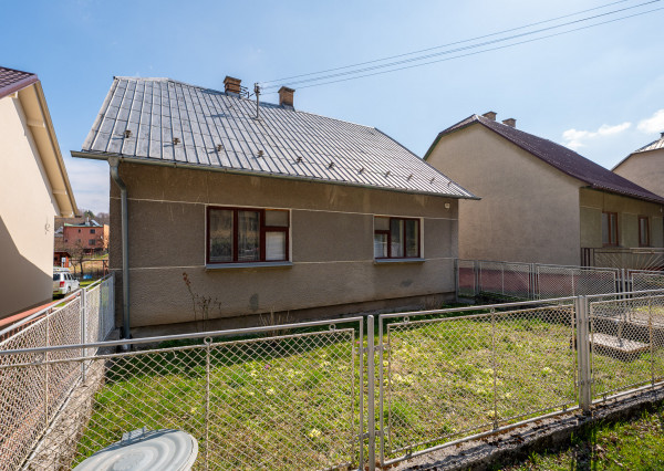 IBA U NÁS!Na predaj RD v obci Mojtín, okres Púchov