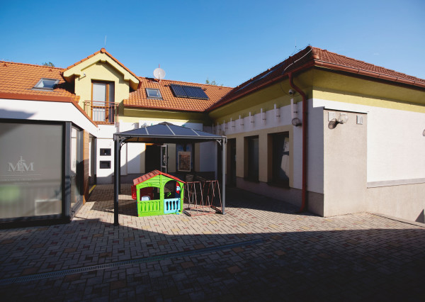 NA PRENÁJOM priestor v obci Bernolákovo, vhodný na ambulanciu a služby zamerané na starostlivosť o človeka