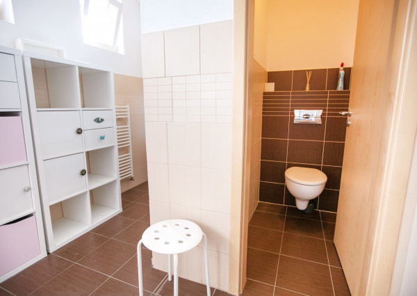 NA PRENÁJOM priestor v obci Bernolákovo, vhodný na ambulanciu a služby zamerané na starostlivosť o človeka