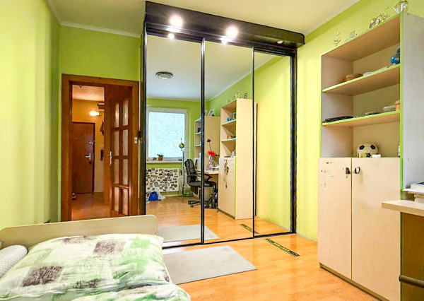 NA PREDAJ! 3 izbový byt s výbornou dispozíciou, Košice - KVP