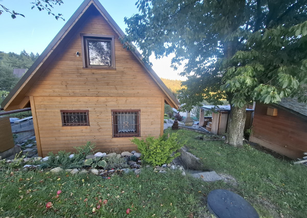 Rekreačná chata s nádherným výhľadom - Lednické Rovne,Púchov