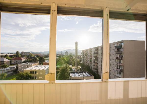 IBA U NÁS ! Priestranný 3i byt, 70m2, Trenčín, Hollého ul.