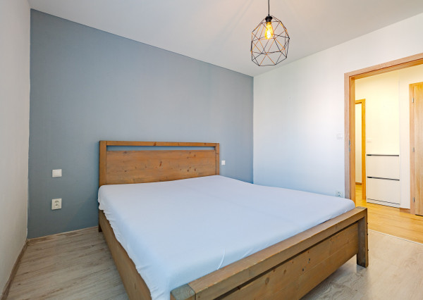 IBA U NÁS! Na prenájom 3izbový byt 64m2, Nové Mesto n/Váhom