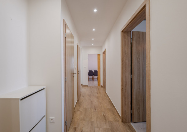 IBA U NÁS! Na prenájom 3izbový byt 64m2, Nové Mesto n/Váhom