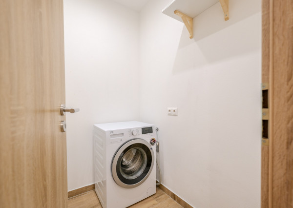 IBA U NÁS! Na prenájom 3izbový byt 64m2, Nové Mesto n/Váhom