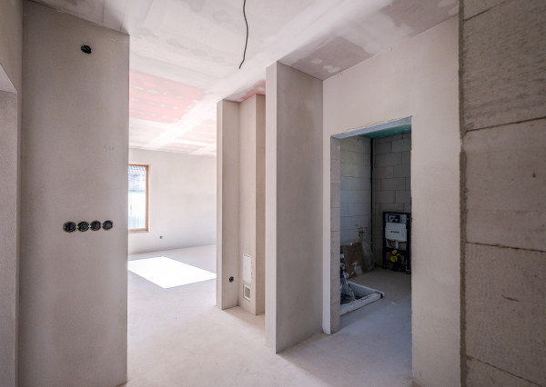 IBA U NÁS! Na predaj 3izbový dom v Pečeňanoch, 585m2, BNB