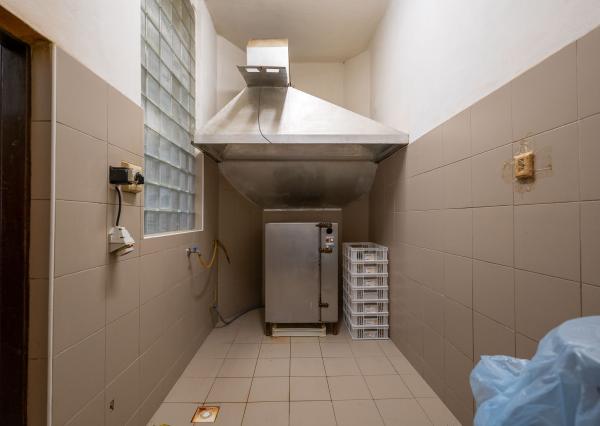 IBA U NÁS! Na predaj priestor - cukrárska výroba, Žilina