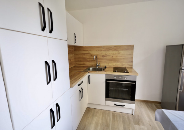 IBA U NÁS! Na prenájom 1-i. byt v lokalite Martin – Košúty 2