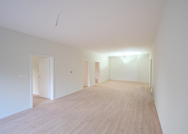 IBA U NÁS! Byt ako dom, 4 izby terasa a pozemok 450m2