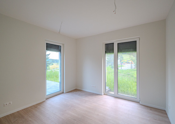 IBA U NÁS! Byt ako dom, 4 izby terasa a pozemok 450m2