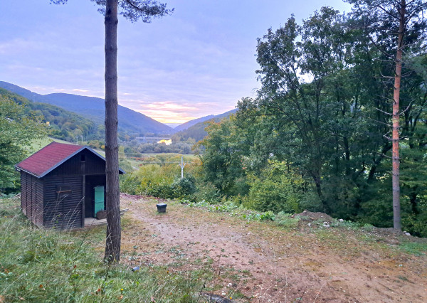 Chatka pod lesom s nádherným výhľadom-Omšenie,Trenč.Teplice