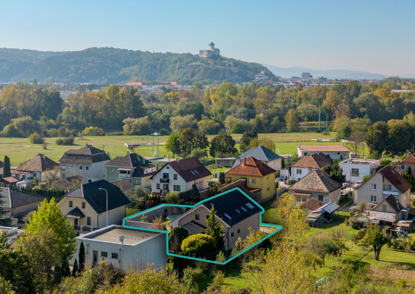 IBA U NÁS! Na predaj 5i veľkorysý dom, Zamarovce, okres TN